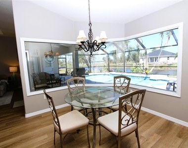 42 Mark Twain Lane - Photo Thumbnail 4