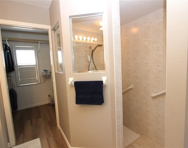 42 Mark Twain Lane - Photo Thumbnail 11
