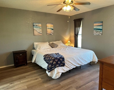 18625 Alphonse Circle - Photo Thumbnail 6