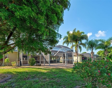 956 Boundary Boulevard - Photo Thumbnail 9