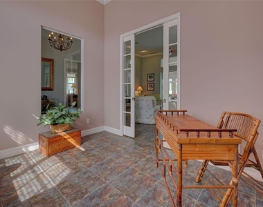956 Boundary Boulevard - Photo Thumbnail 24
