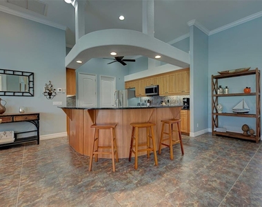 956 Boundary Boulevard - Photo Thumbnail 16