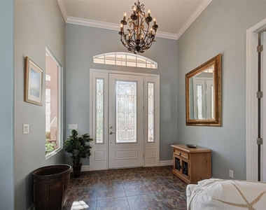956 Boundary Boulevard - Photo Thumbnail 10