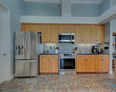 956 Boundary Boulevard - Photo Thumbnail 18