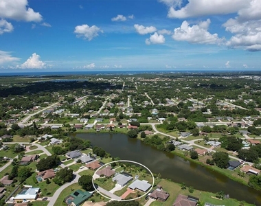 7403 Snow Drive - Photo Thumbnail 8