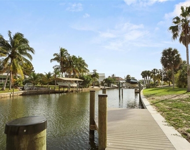 500 Green Dolphin Drive S - Photo Thumbnail 1