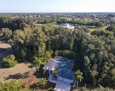 100 Spaniards Road - Photo Thumbnail 3