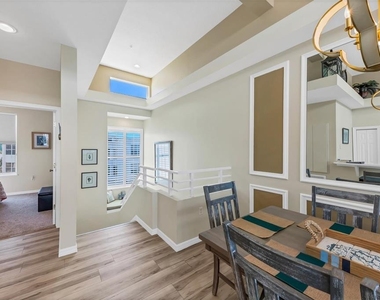 8272 Harborside Circle - Photo Thumbnail 16