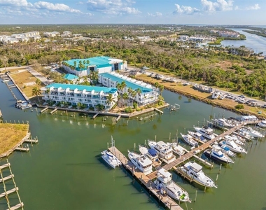 8272 Harborside Circle - Photo Thumbnail 38