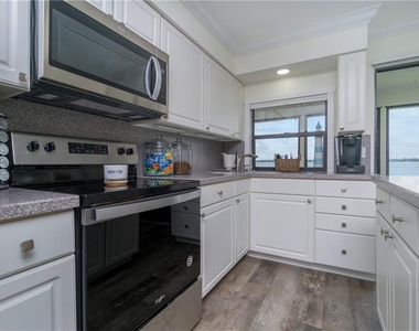 5041 N Beach Rd. - Photo Thumbnail 12