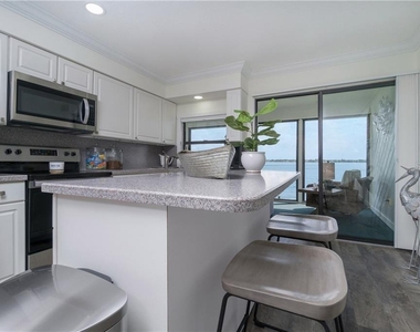 5041 N Beach Rd. - Photo Thumbnail 15