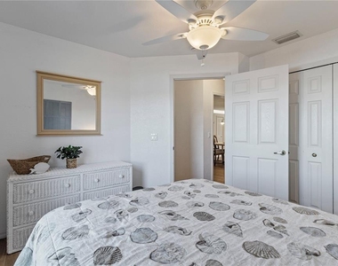 6460 Blueberry Drive - Photo Thumbnail 27