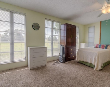 37 Oakland Hills Place - Photo Thumbnail 27