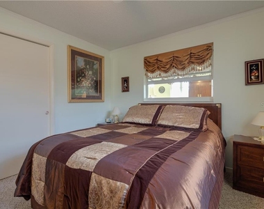 37 Oakland Hills Place - Photo Thumbnail 24