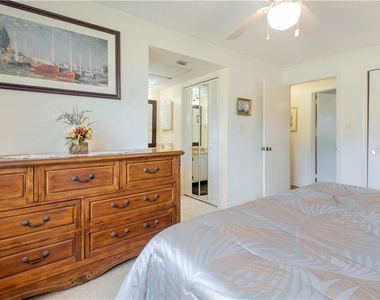 37 Oakland Hills Place - Photo Thumbnail 18