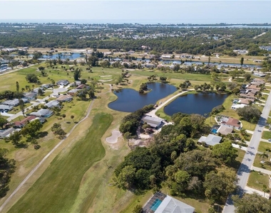 37 Oakland Hills Place - Photo Thumbnail 40