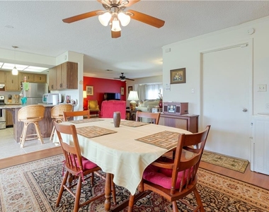 37 Oakland Hills Place - Photo Thumbnail 15