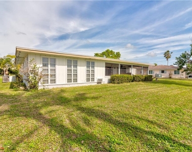 37 Oakland Hills Place - Photo Thumbnail 37