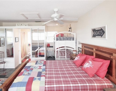 9400 Little Gasparilla Island - Photo Thumbnail 24
