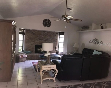 7160 Carlsbad Terrace - Photo Thumbnail 6