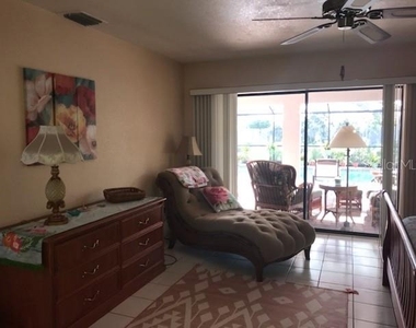 7160 Carlsbad Terrace - Photo Thumbnail 9