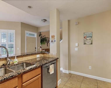 10640 Lemon Creek Loop - Photo Thumbnail 19