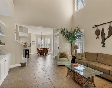 10640 Lemon Creek Loop - Photo Thumbnail 12
