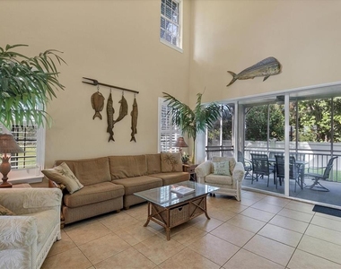 10640 Lemon Creek Loop - Photo Thumbnail 11