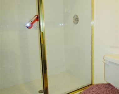 1275 Saxony Circle - Photo Thumbnail 10