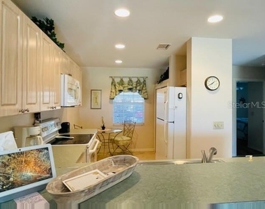 1275 Saxony Circle - Photo Thumbnail 4