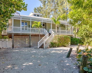 191 Kettle Harbor Drive - Photo Thumbnail 3