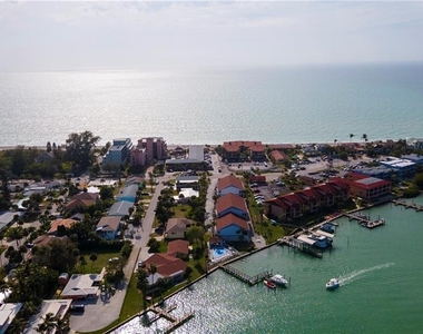 1760 Gulf Boulevard - Photo Thumbnail 2