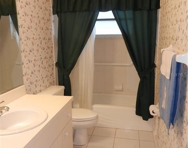 589 Rotonda Circle - Photo Thumbnail 15