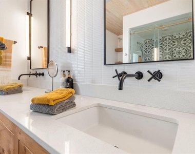 9498 Alborado Road - Photo Thumbnail 27