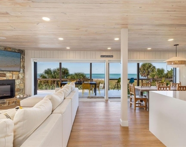 9498 Alborado Road - Photo Thumbnail 17