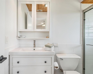 9498 Alborado Road - Photo Thumbnail 36