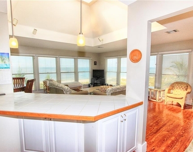 181 N Gulf Boulevard - Photo Thumbnail 23