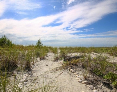 181 N Gulf Boulevard - Photo Thumbnail 16