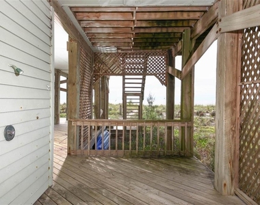 181 N Gulf Boulevard - Photo Thumbnail 12