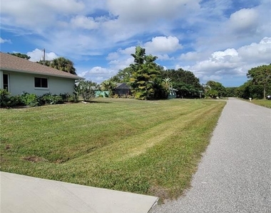 9400 New Martinsville Avenue - Photo Thumbnail 95