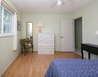22 Mariner Lane - Photo Thumbnail 15