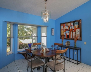 22 Mariner Lane - Photo Thumbnail 5