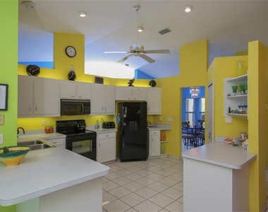 22 Mariner Lane - Photo Thumbnail 6