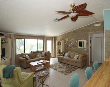 9352 Little Gasparilla Island - Photo Thumbnail 5