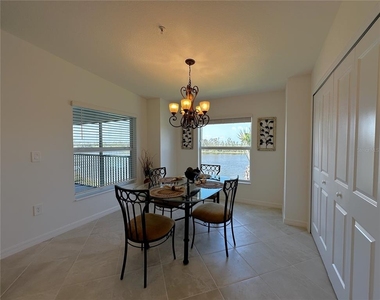 14241 Heritage Landing Boulevard - Photo Thumbnail 7