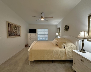 14241 Heritage Landing Boulevard - Photo Thumbnail 16