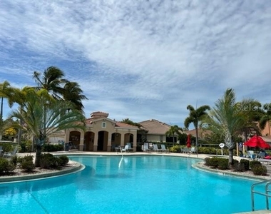 3181 Matecumbe Key Road - Photo Thumbnail 6