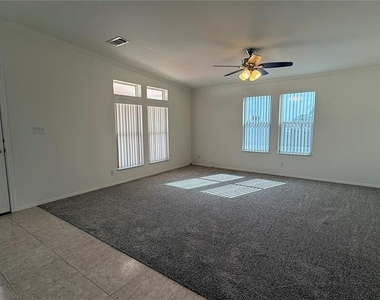 67 Windmill Boulevard - Photo Thumbnail 3