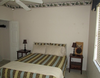 23404 Peachland Boulevard - Photo Thumbnail 15