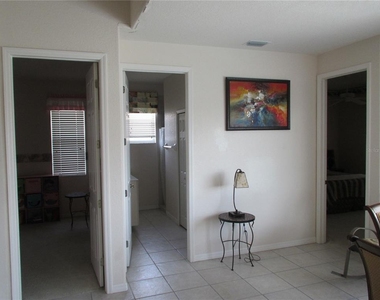 23404 Peachland Boulevard - Photo Thumbnail 10